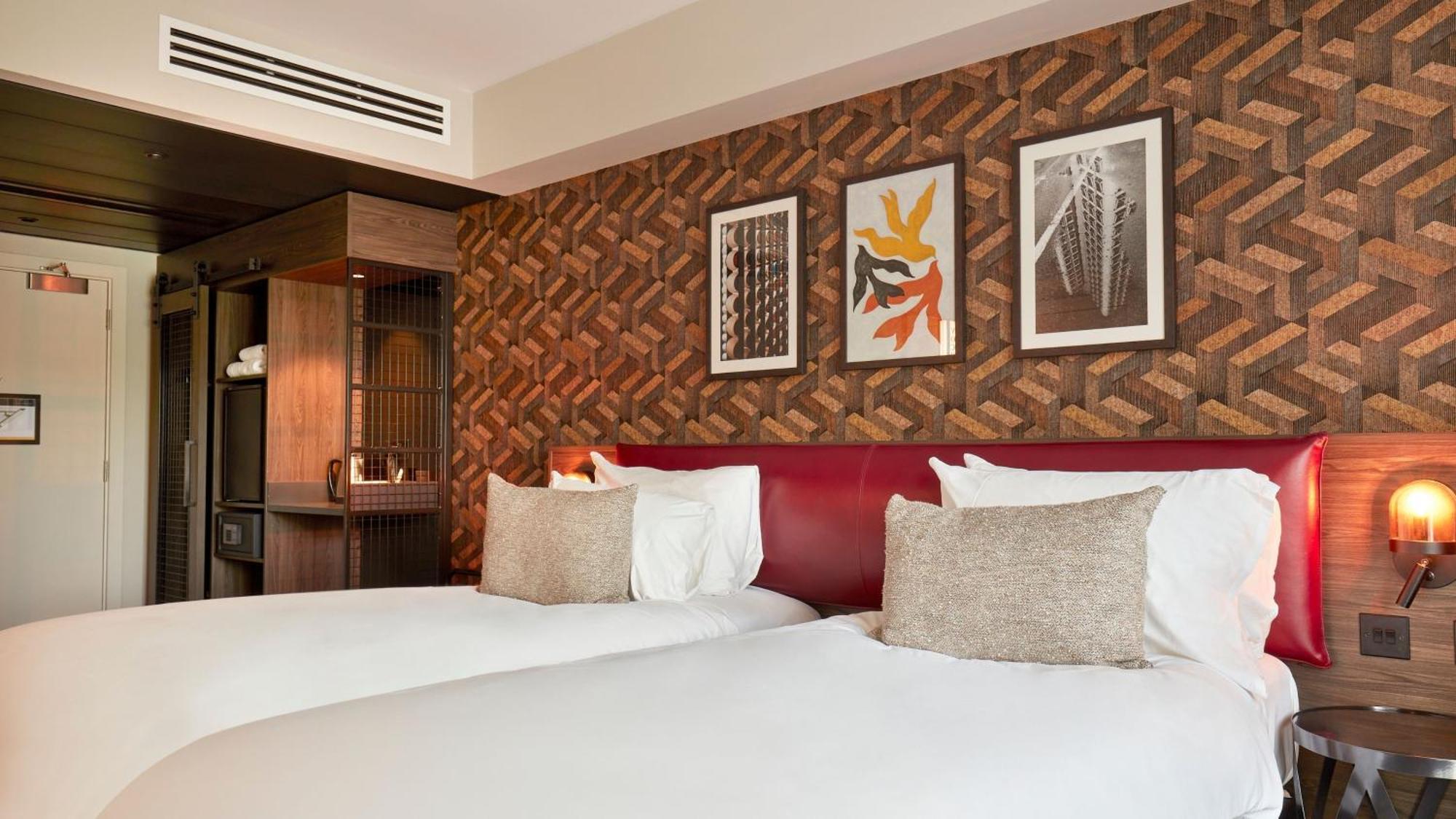 Voco By Ihg Лестер